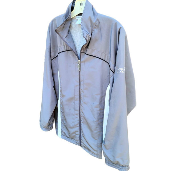 Vintage‎ Men's Reebok Grey and White Windbreaker Jacket Althleisure, Preformance - Picture 1 of 8